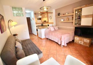 Estudio  De gamonal edif. iris. Venta de estudio reformado en benalmádena, málaga, costa del sol