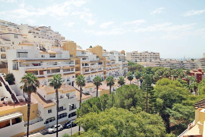 Foto 5b2ed41a-d2a0-414f-a221-299becc343c7. Àtic amb calefacció aparcament piscina a Zona Centro Comercial Torrequebrada Benalmádena