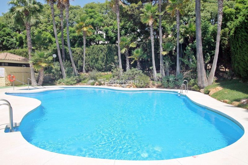 Foto 5e0316c0-2f38-451c-a9e2-a55561767a64. Àtic amb calefacció aparcament piscina a Zona Centro Comercial Torrequebrada Benalmádena