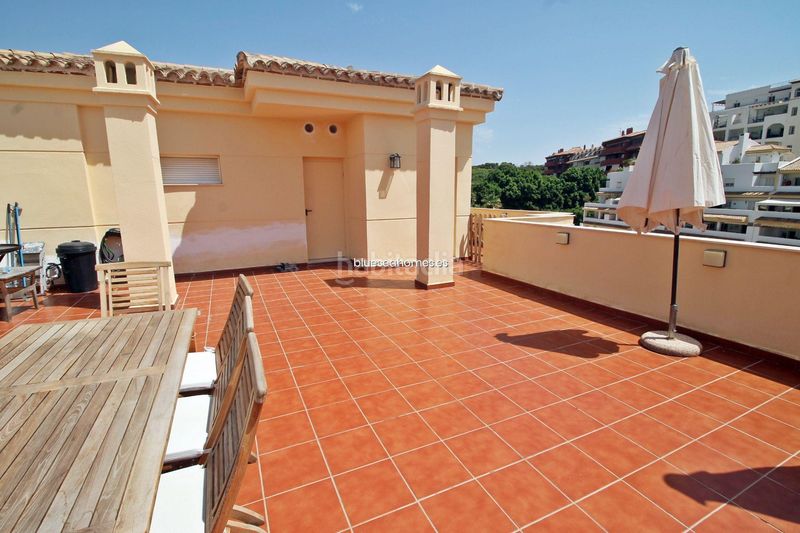 Foto 8333eaa5-2484-4516-816a-fe6dd4e49752. Àtic amb calefacció aparcament piscina a Zona Centro Comercial Torrequebrada Benalmádena