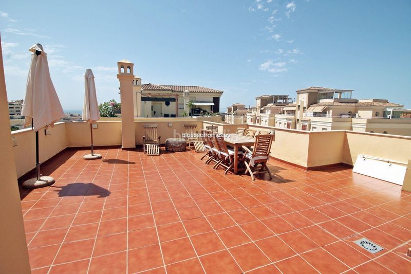 Foto f1f36dd8-9977-4822-96e5-14faf6cb4568. Àtic amb calefacció aparcament piscina a Zona Centro Comercial Torrequebrada Benalmádena