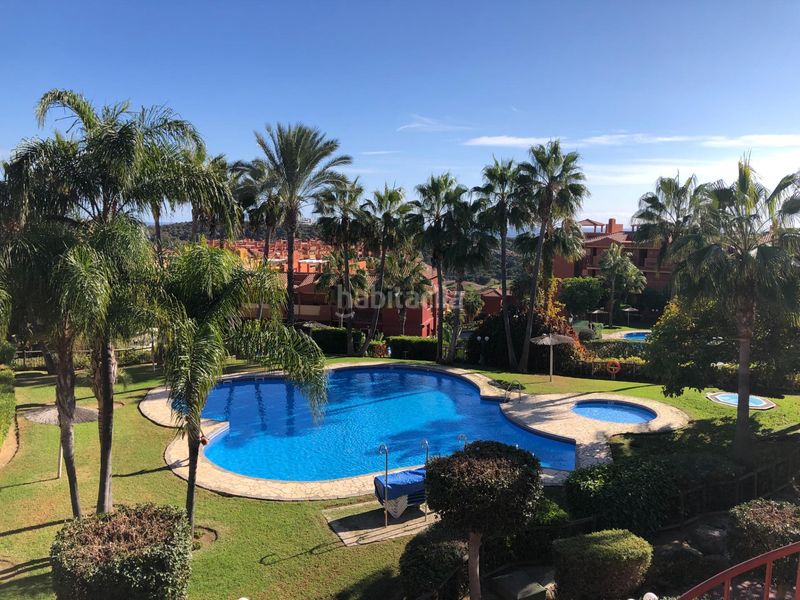 Foto 021b30c7-75f1-49cf-89ab-1c85fd8d502a. Pis amb calefacció aparcament piscina a Bello Horizonte - Lindasol Marbella