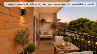 Flat  Avenida avenida bonanza residencial madrid. Venta de piso con tres dormitorios en arroyo de la miel, benalmá