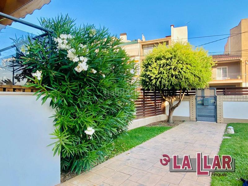 Foto 1e4b5fa0-73a6-4385-a5ce-b71e52976386. Apartamento oportunidad! apartamento en l con piscina y trastero! en Estartit