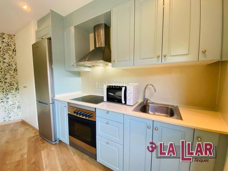 Foto e8c43c8f-c29b-4481-8557-557d6a23c304. Apartamento oportunidad! apartamento en l con piscina y trastero! en Estartit
