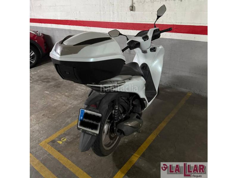 Foto 12b7cc82-3643-4d62-a35a-b7ecbc47f457. Alquiler parking coche oportunidad! plaza de parquing para moto! en Barcelona