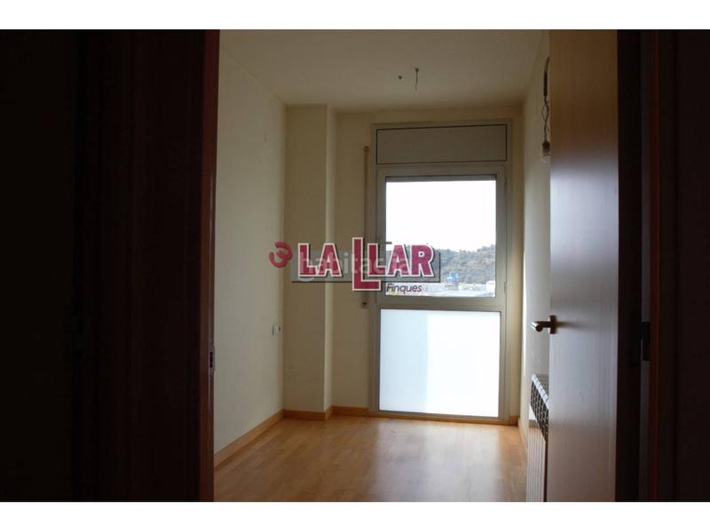 Foto 177d77b8-42a1-42fe-91c3-c64bce5395cc. Ático  en venta en Montornès del Vallès
