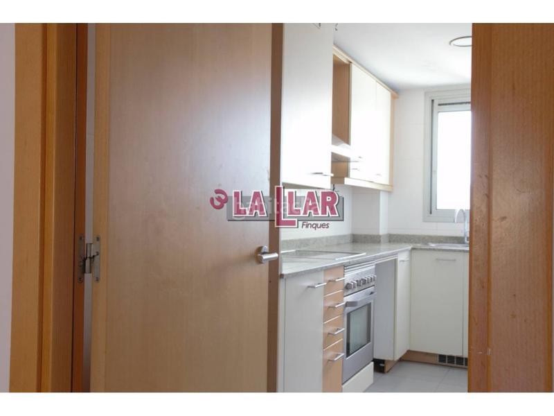 Foto 237c7b60-7aff-4c33-8b69-389fa45a17e2. Ático  en venta en Montornès del Vallès