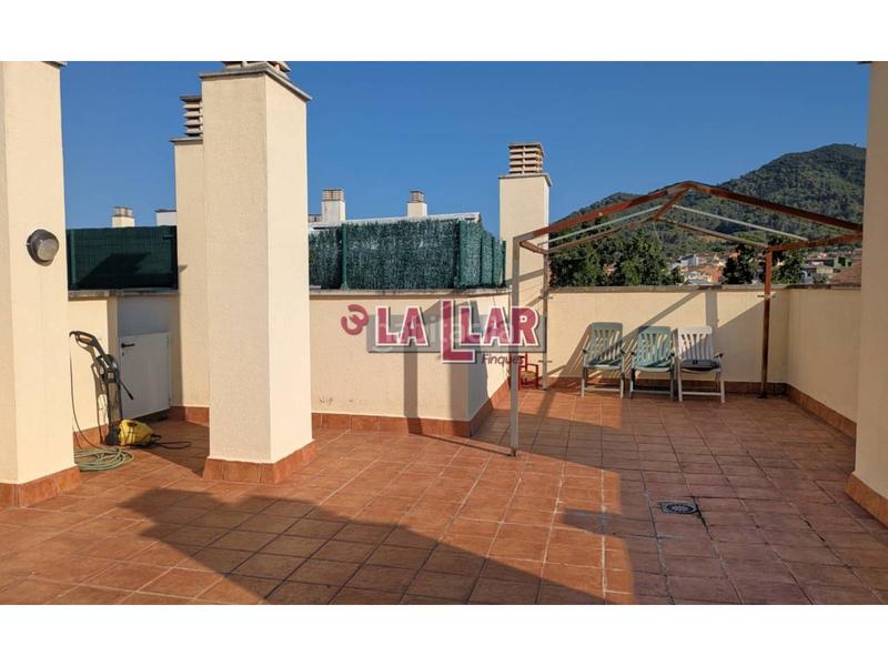 Foto 9a52a325-352e-4b36-81b4-c48340f7a6c9. Ático  en venta en Montornès del Vallès