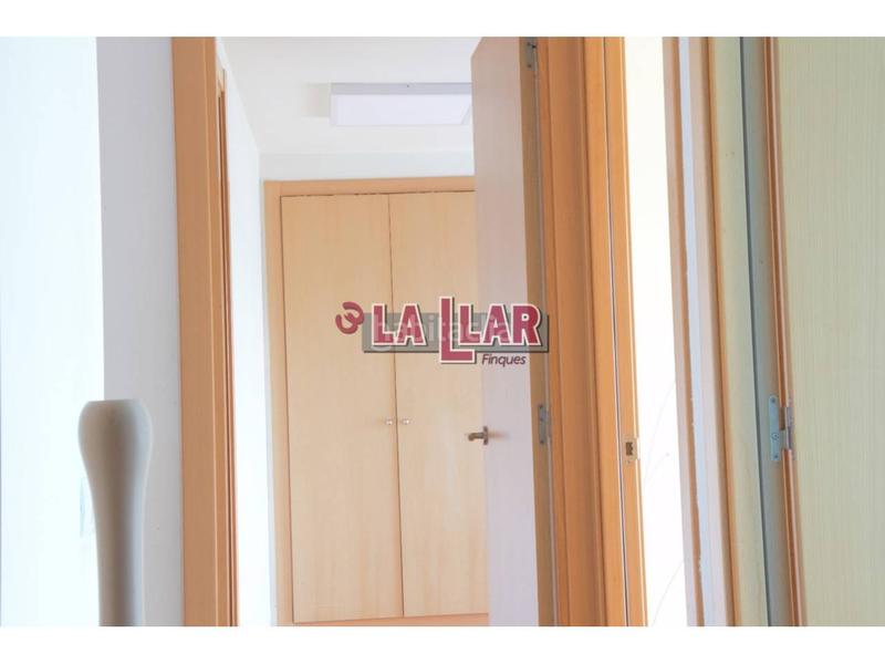 Foto 9d149343-b1bb-472f-8989-22038805076a. Ático  en venta en Montornès del Vallès
