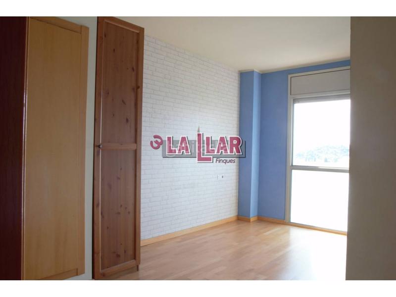 Foto a4762394-00d7-41a3-9d2b-d7440a4fe7ba. Ático  en venta en Montornès del Vallès