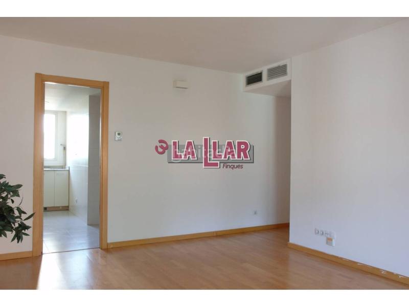 Foto a801d82c-ad56-4889-8975-f91b3229f2d0. Ático  en venta en Montornès del Vallès