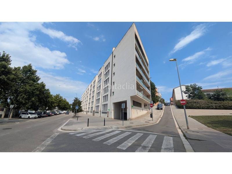 Foto bdd921a3-d571-46c7-81b8-84c39f2b7429. Ático  en venta en Montornès del Vallès