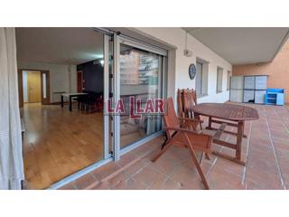 Piso  Montseny. Espectacular planta baja con terraza y parquing en montornés!