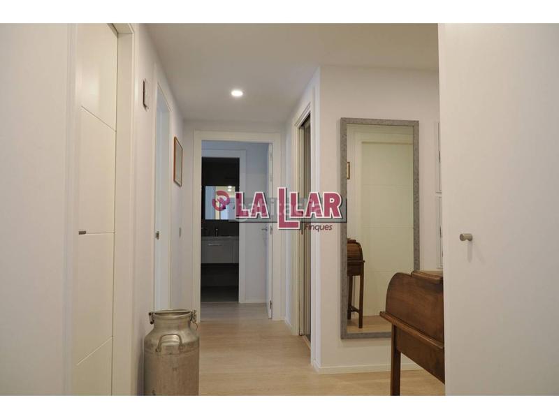 Foto 783123ff-901d-402b-bd9f-0ee8c4bcb89e. Appartamento con riscaldamento piscina in Eixample Sabadell