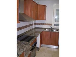 Pis a Montornès del Vallès. Magnífica planta baja con vistas con trastero y parking, luz nat