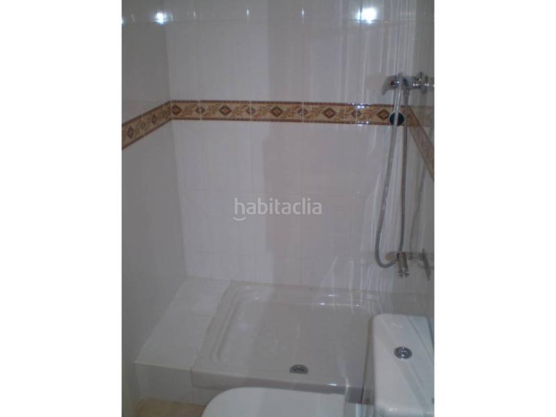 Foto 904c0e02-ef09-4777-81f4-f21fc307038b. Pis amb calefacció aparcament a Montornès del Vallès