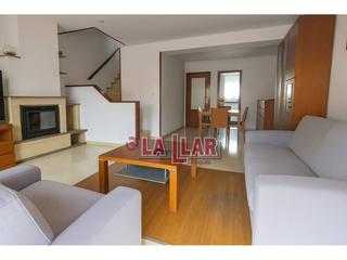 Casa adossada a Parets del Valls. Casa adosada en venta en parets del valls08150