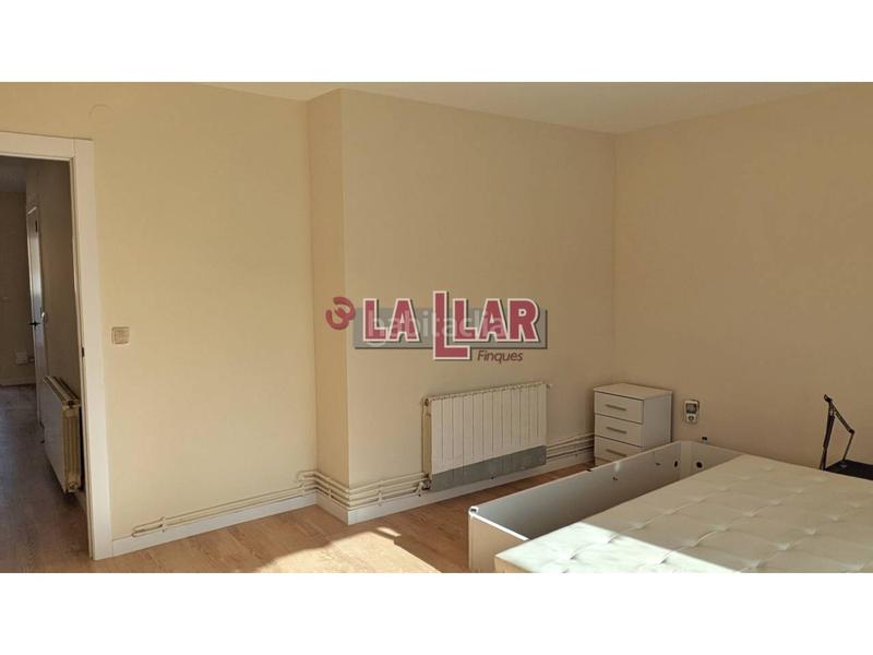 Foto 52b7cf05-3f3a-4594-9bc1-d8bb7315b3cf. Pis amb calefacció a Montornès del Vallès