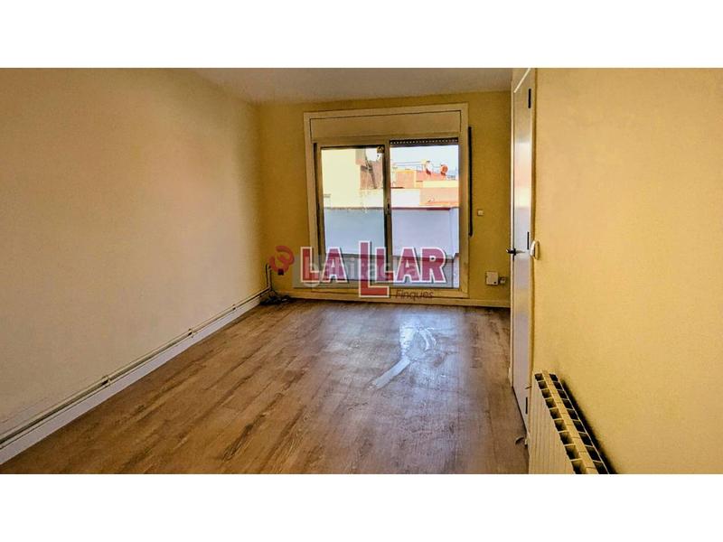 Foto 8c39fd23-7fce-4e35-884f-ac38e5d37a87. Pis amb calefacció a Montornès del Vallès