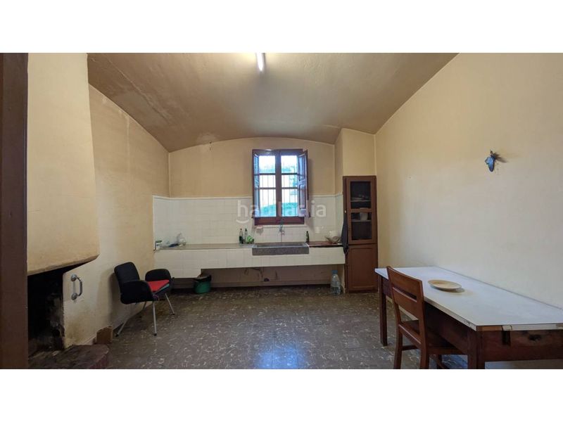 Foto 4ed4153e-18ff-42bb-87b7-3bb2e5ef2ce5. Casa amb calefacció a Vilanova del Vallès