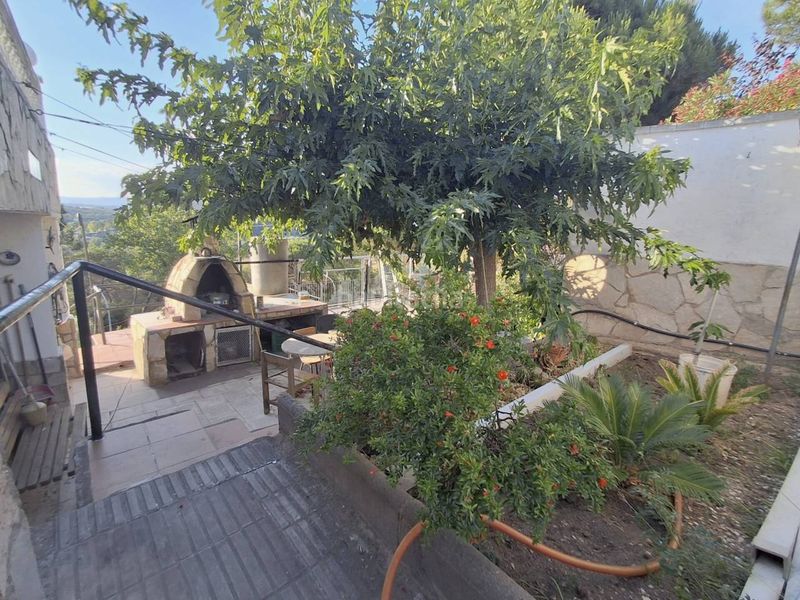 Foto 82f115b7-0897-4903-b6e9-997e8e0edfe6. Casa amb calefacció aparcament piscina a Vilanova del Vallès