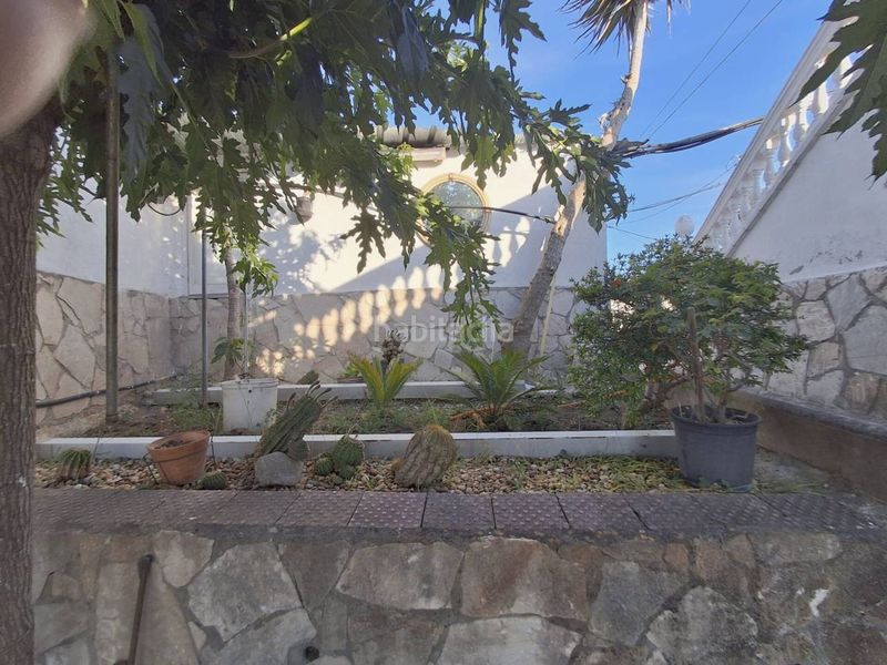 Foto f8773967-b071-4dce-b61f-3ce2fd4756eb. Casa amb calefacció aparcament piscina a Vilanova del Vallès
