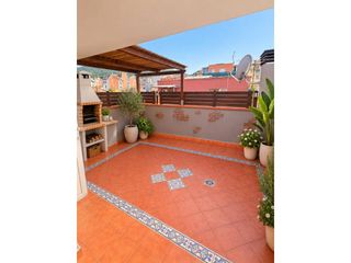 Duplex in Montornès del Vallès