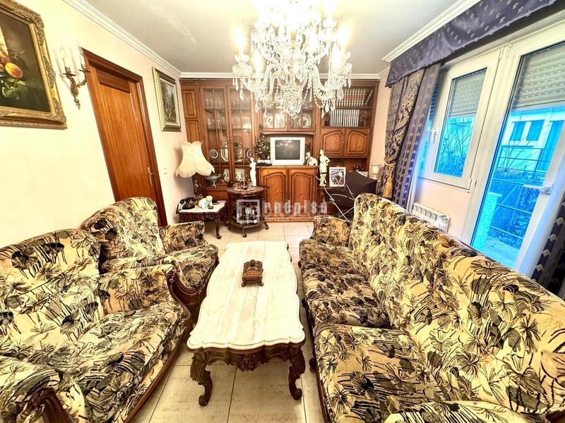 Foto b567d731-61ea-4bc4-a3f3-34333701bebd. Chalet espacio, confort y ubicación perfecta. tu nuevo hogar te espera! en Alcalá de Henares