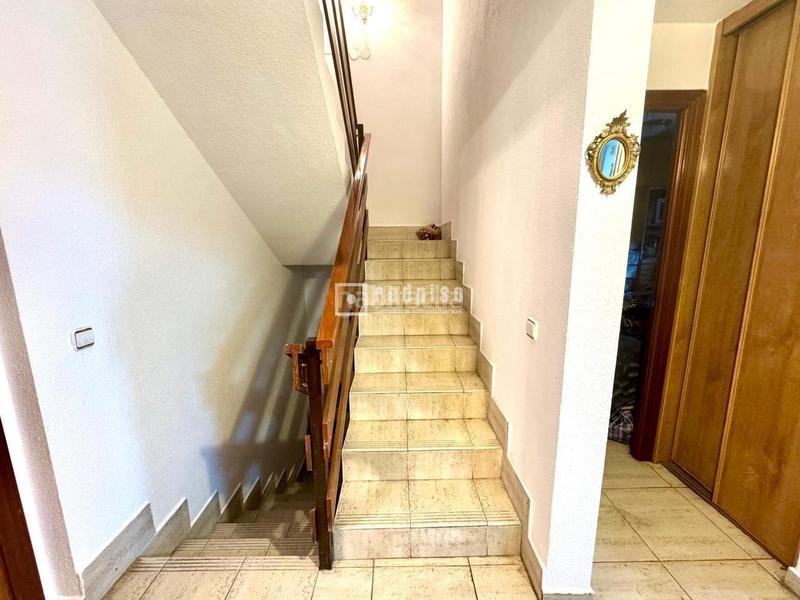 Foto cead09ab-d736-4e4e-bf6e-ea04d639ec0b. Chalet espacio, confort y ubicación perfecta. tu nuevo hogar te espera! en Alcalá de Henares