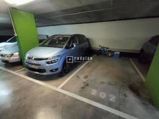 Parking coche en Chorrillo