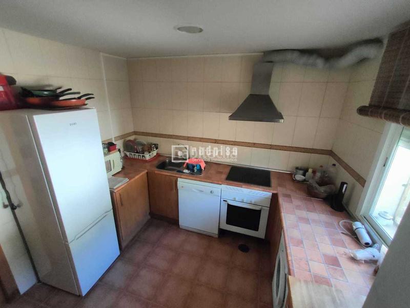 Foto 2ee4a29f-b963-4d6e-b912-5f9ea2d9bb08. Casa amb piscina a Renera