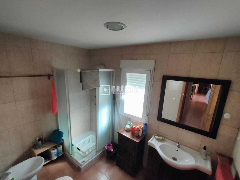 Foto 5d4f5101-05fe-4668-ab9d-5cf65bc12690. Casa amb piscina a Renera