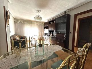 Pis a Chorrillo. En venta vivienda con ascensor!!