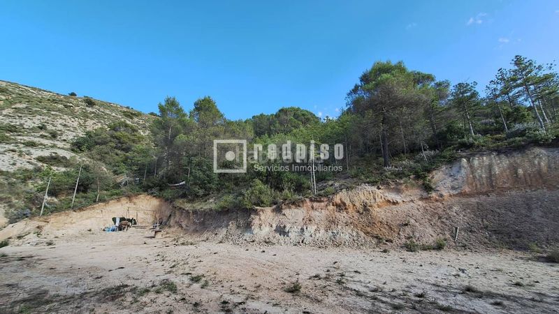 Foto 7b366adf-f6b8-4b5a-937d-a29ede3a39c1. Terreny residencial a Renera