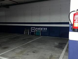 Parking coche en Tenería I-Tenería II. Plaza de garaje en teneria ii