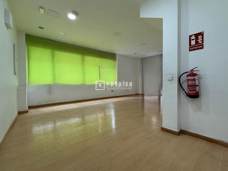 Foto ad54fd13-bb59-406f-b976-81d8094d893a. Geschäftsraum in Parque Europa-Los Pitufos Pinto