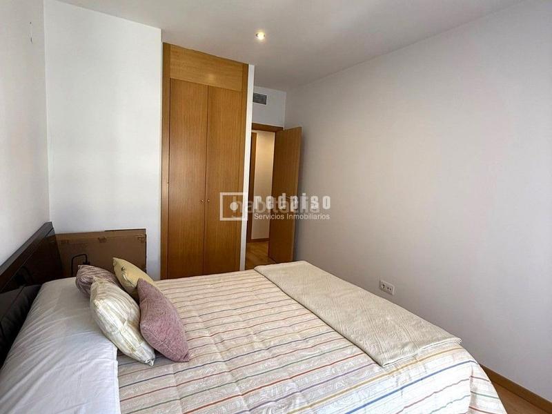 Foto db2288e6-76eb-4bc2-a9c8-cc57d584cb1d. Appartamento con riscaldamento parcheggio in Los Molinos Getafe