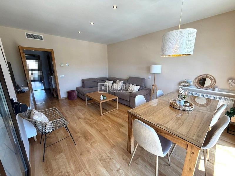 Foto b303fe95-b79a-4911-a5a5-9f38ad070ab3. Appartement avec chauffage parking dans Los Molinos Getafe