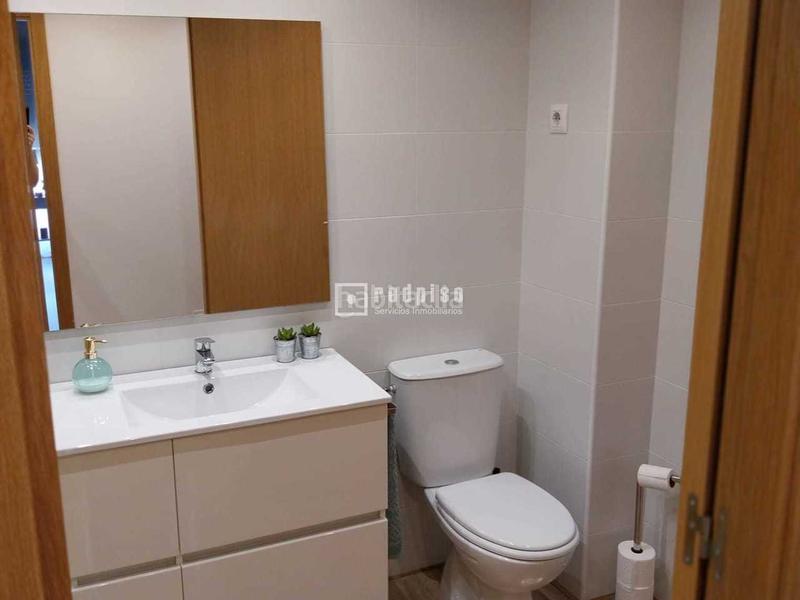 Foto a47d6903-cd5d-43ce-90f8-e8fc86fadf0e. Etagenwohnung mit heizung parking in Los Molinos Getafe