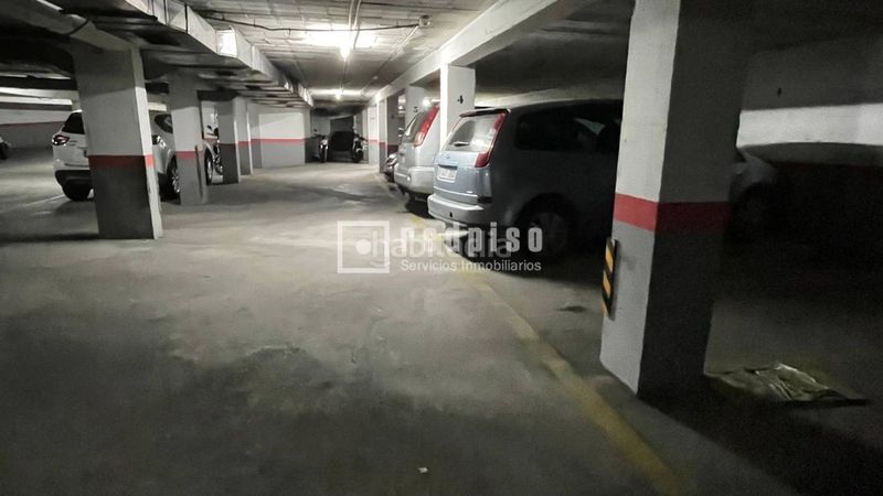 Foto e2670bbd-bf8c-48ff-a4a5-927ef92847a9. Posto auto in La Alhóndiga Getafe