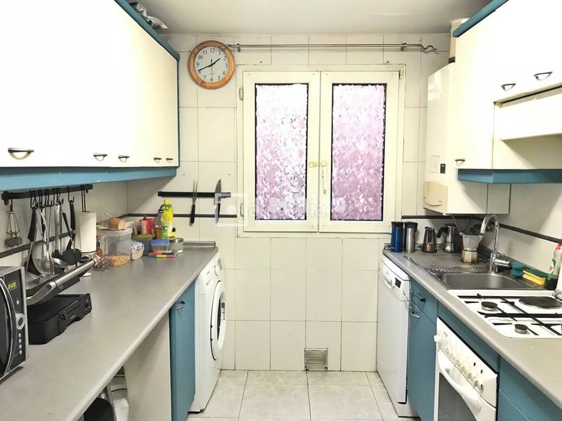 Foto 4555c4be-c2bd-4068-a74d-33d409d0d55c. Flat with heating parking in La Alhóndiga Getafe