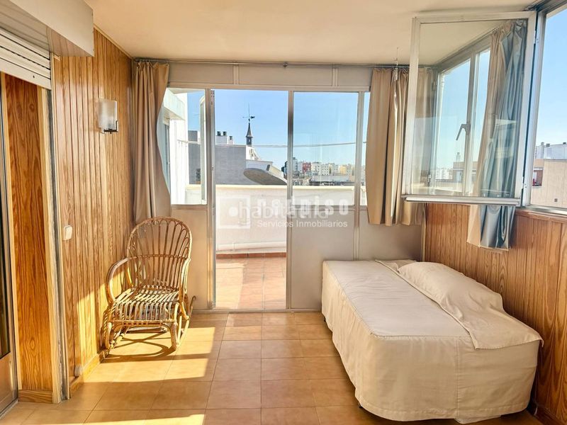 Foto 59c3c40f-91b9-4df8-8ae9-16f26774c171. Piso en Cuatro Caminos - Azca Madrid