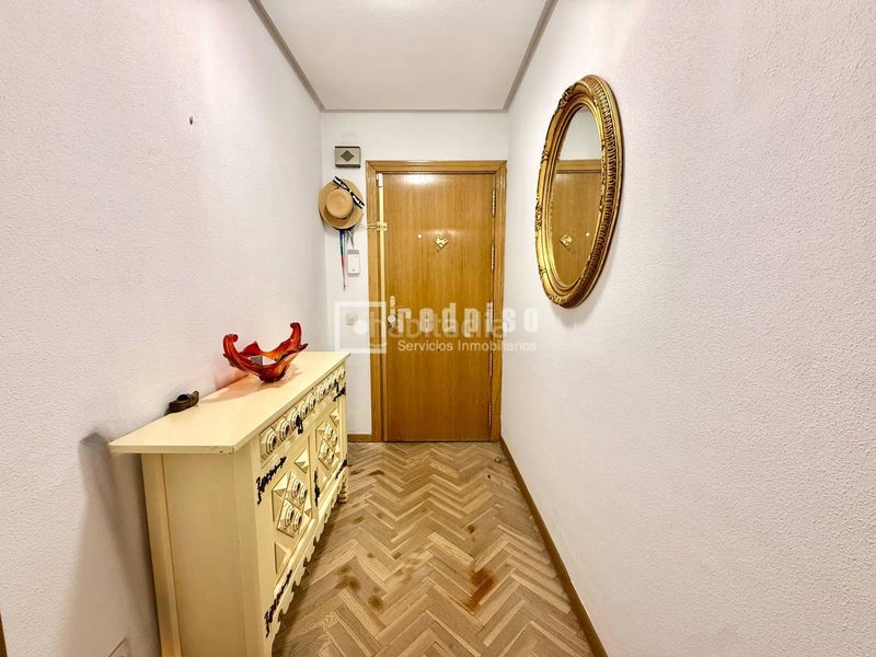 Foto 34ad6711-7e1f-41a8-9aae-4d5a7a934b83. Piso en Cuatro Caminos - Azca Madrid