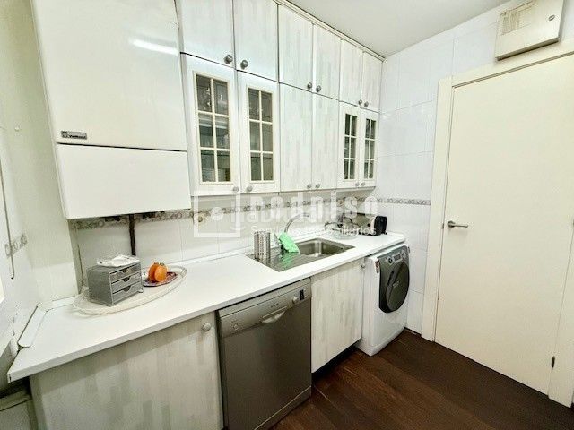 Foto ed2c3992-57d4-48a2-b4cd-6830675d6b0d. Rent flat with heating in Cuatro Caminos - Azca Madrid