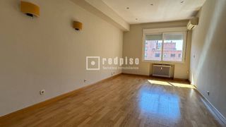 Flat in de Edgar Neville