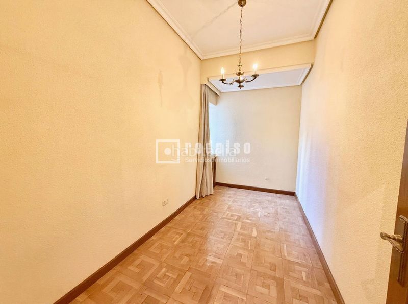 Foto 3f0dd58f-62a4-4992-99a3-10a3a7efbf0b. Piso en Cuatro Caminos - Azca Madrid