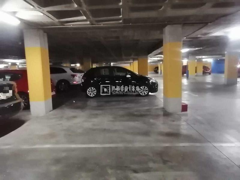 Foto 2b5f43e0-a90b-4455-93ec-dd385fdcff7e. Car parking in Veredillas Torrejón de Ardoz