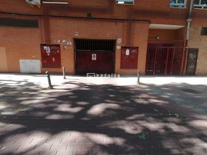 Foto c6a8dddb-f3f7-4fde-8a9a-469c320e3ccc. Aparcament cotxe a Juncal Torrejón de Ardoz