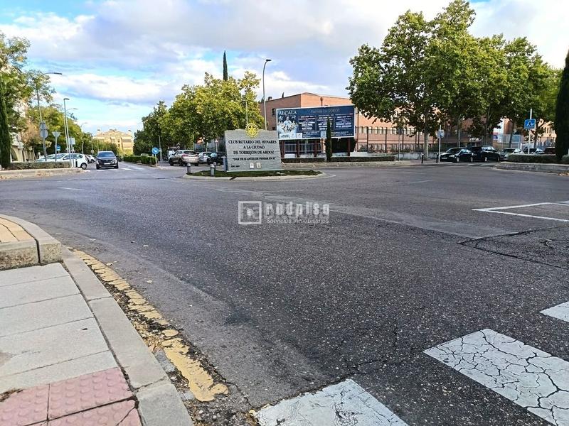 Foto a3dddaa9-1ca8-47bb-8c68-c74e9c8ba22f. Pis amb calefacció a Juncal Torrejón de Ardoz